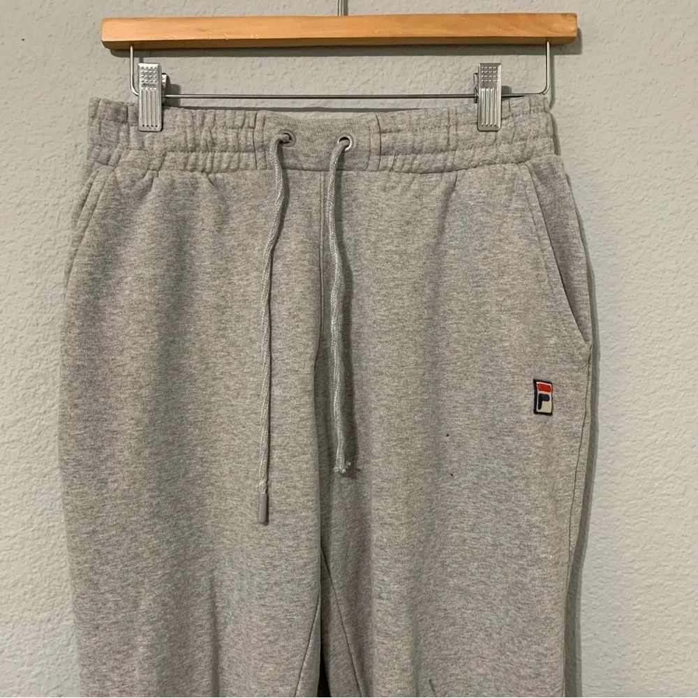 Fila size athletic